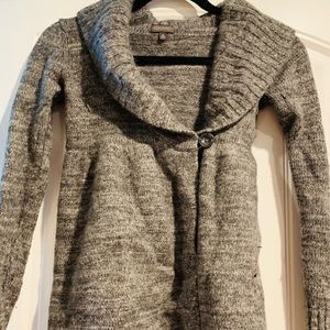 Aritiza wool, cashmere, angora sweater!